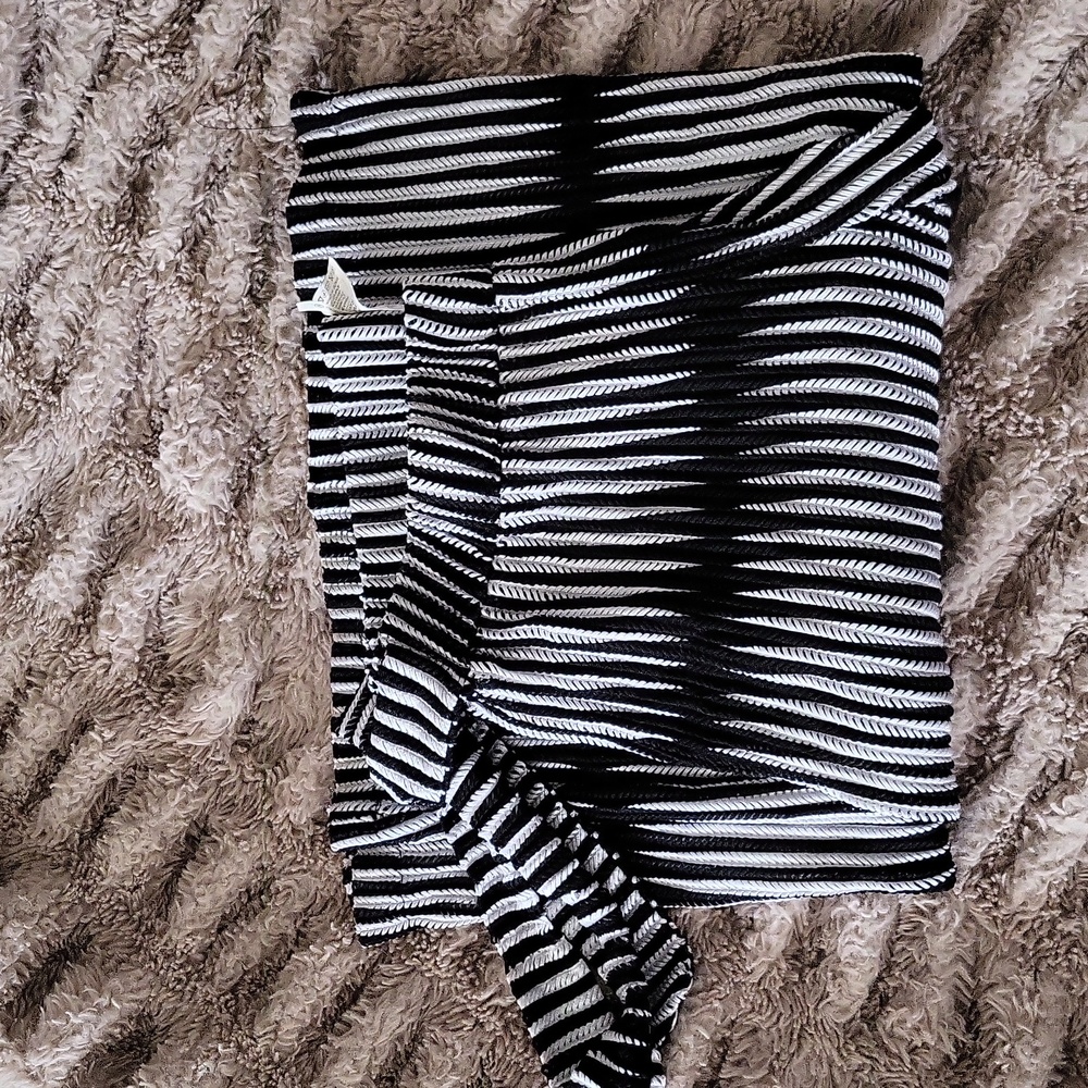 Trendy Boutique Bohemian Crochet / Knit Palazzo Summer Pants🌿 - Picture 2 of 4